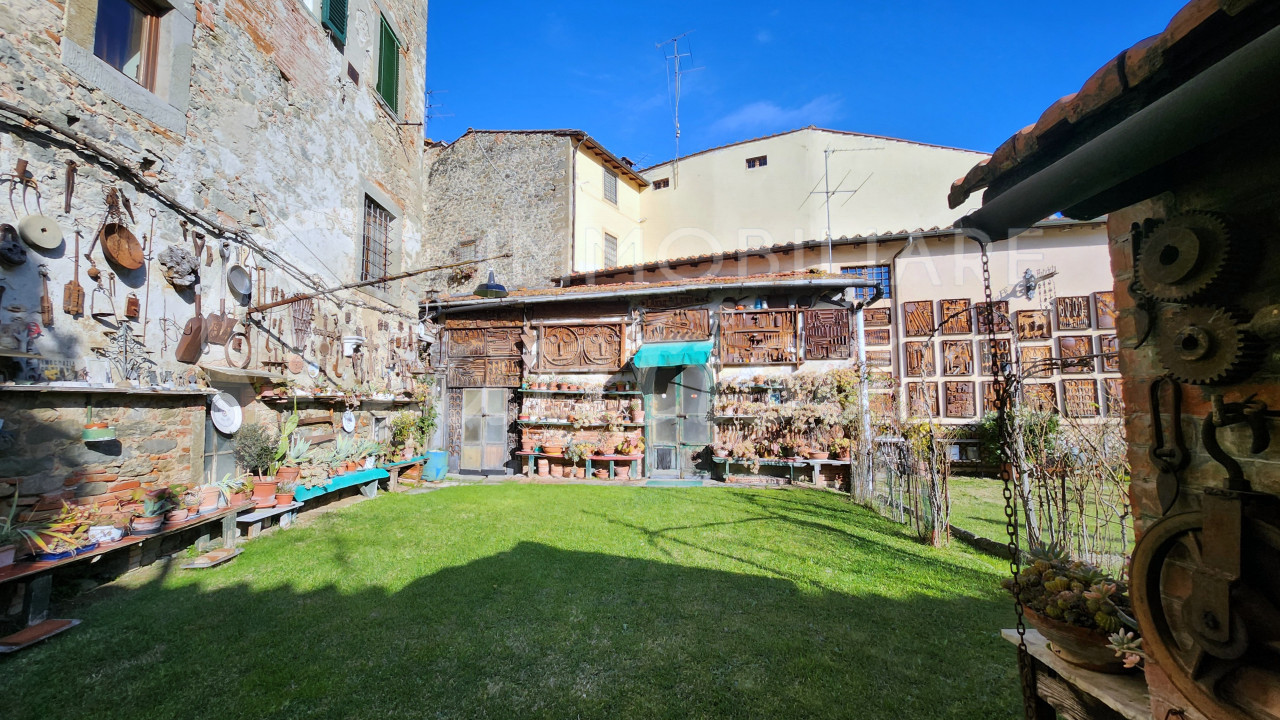 Palazzo Storico in vendita piazza Tanucci Stia