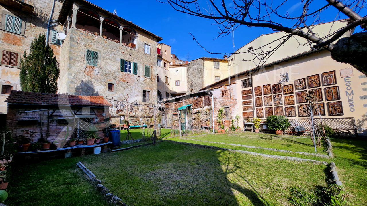 Palazzo Storico in vendita piazza Tanucci Stia