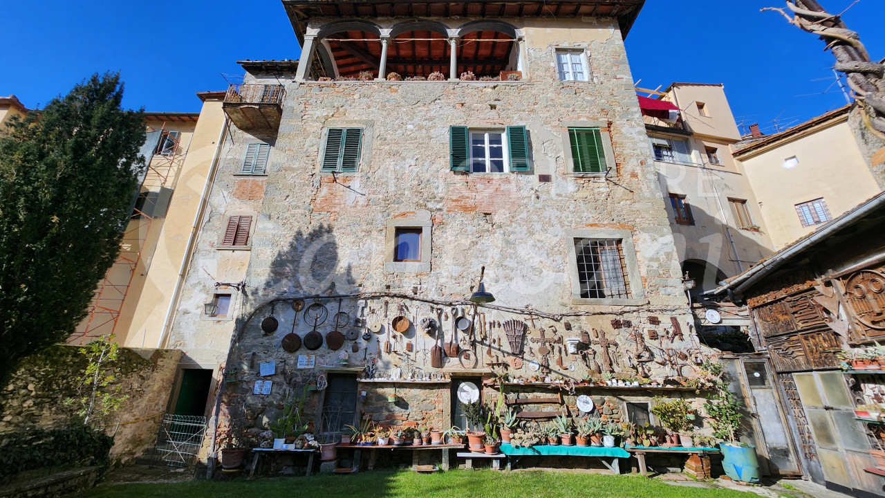 Palazzo Storico in vendita piazza Tanucci Stia