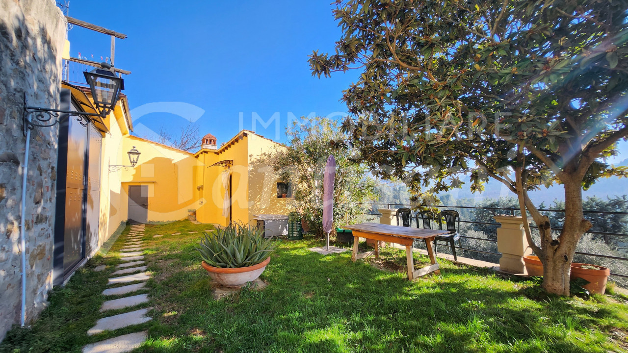 Appartamento con terrazza panoramica Colline di Serpiolle