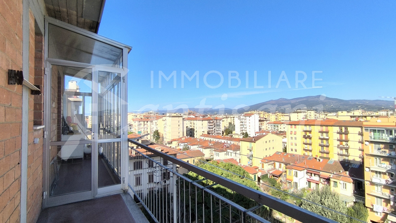 Attico Terrazze panoramiche e posto auto in vendita a San Jacopino